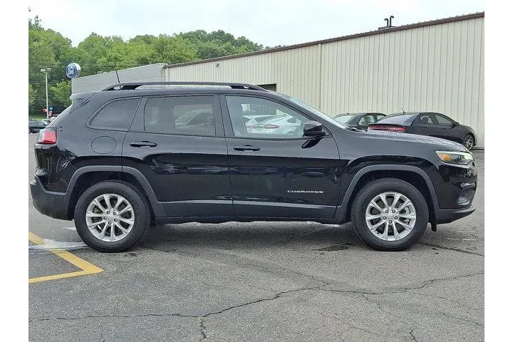 $25993 : Jeep Cherokee 2022 4x4 Latit image 7