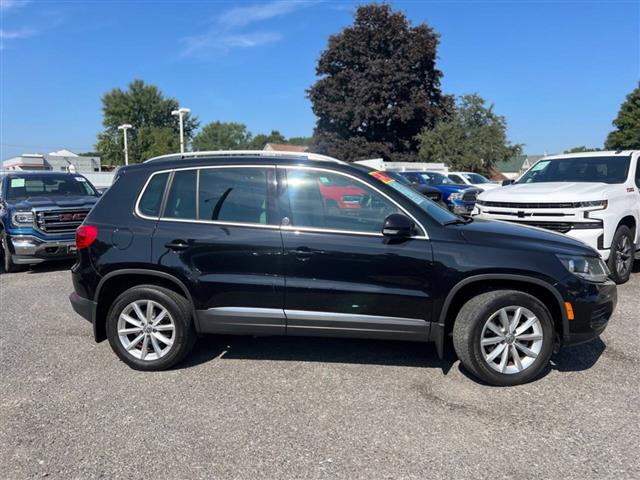 $11990 : 2017 Tiguan image 2