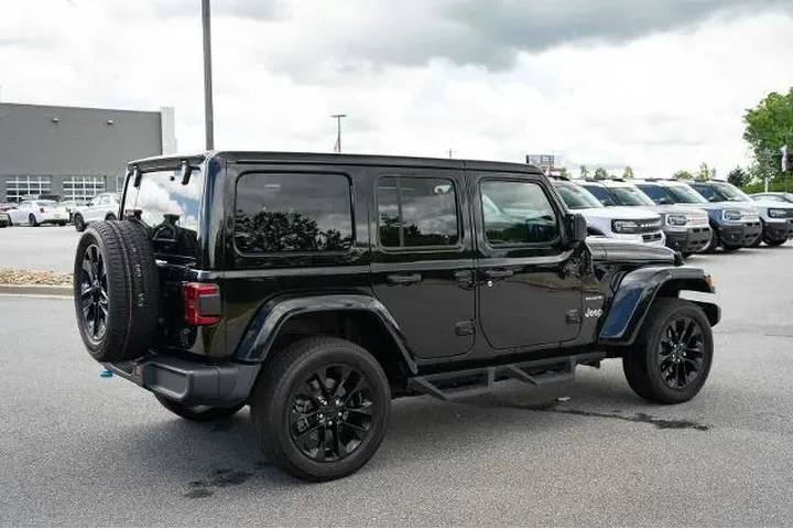 $31999 : Jeep Wrangler 2023 4x4 High image 10