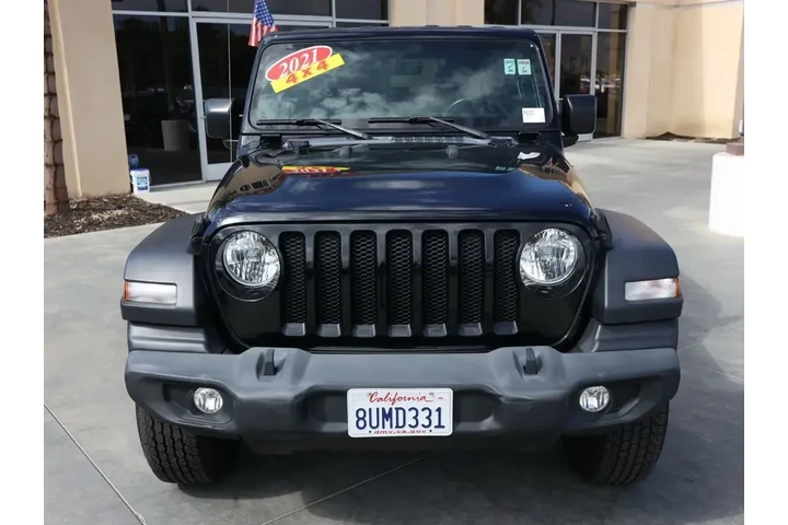 $30702 : Jeep Wrangler Unlimited 2021 image 8