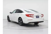 $23998 : Honda Accord 2019 Sport 4dr thumbnail