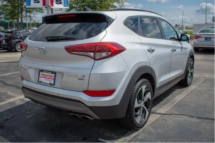 $9999 : Hyundai TUCSON 2016 AWD Limi image 3