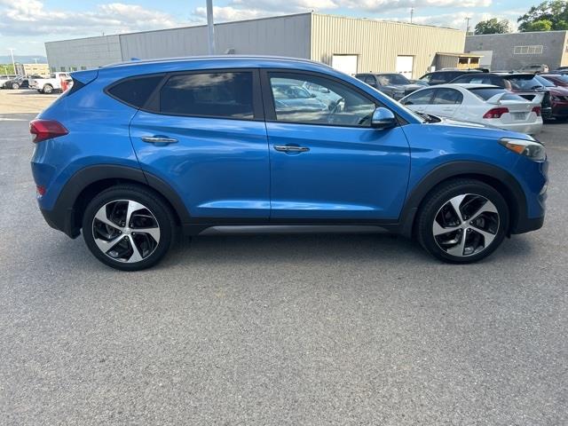 $15117 : PRE-OWNED 2016 HYUNDAI TUCSON image 6