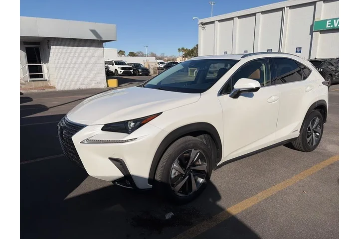 $32020 : Lexus NX 300h 2020 AWD 4dr C image 1