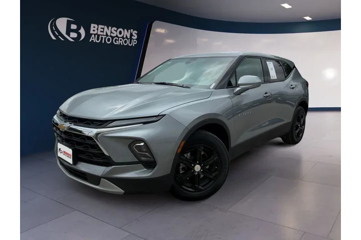 $27990 : Chevrolet Blazer 2025 AWD LT image 1