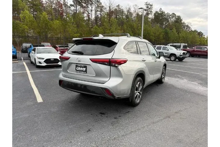 $33997 : Toyota Highlander 2023 AWD X image 8