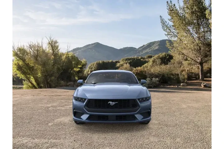 $32466 : Ford Mustang 2026 EcoBoost P image 6