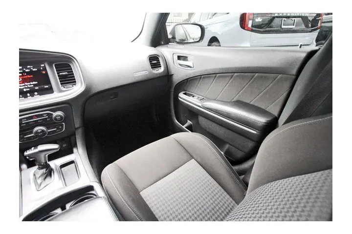 $24900 : Dodge Charger 2021 GT 4dr Se image 9