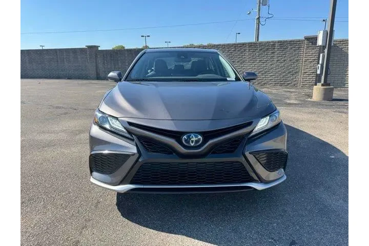 $32982 : Toyota Camry Hybrid 2023 XSE image 2
