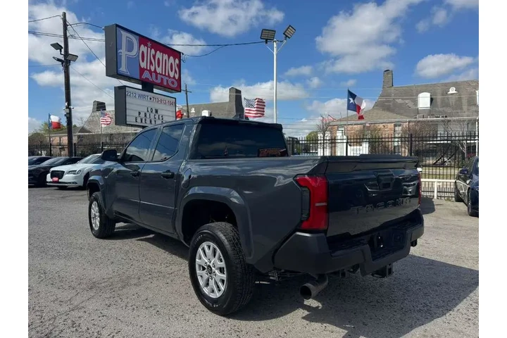 2025 Tacoma SR Double Cab 2WD image 6