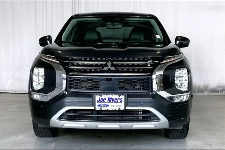 $23203 : Mitsubishi Outlander 2024 AW image 2