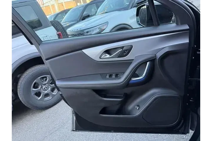 $22388 : Chevrolet Blazer 2022 AWD LT image 8