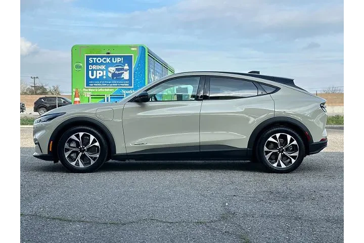 $31990 : Ford Mustang Mach-E 2025 Sel image 6