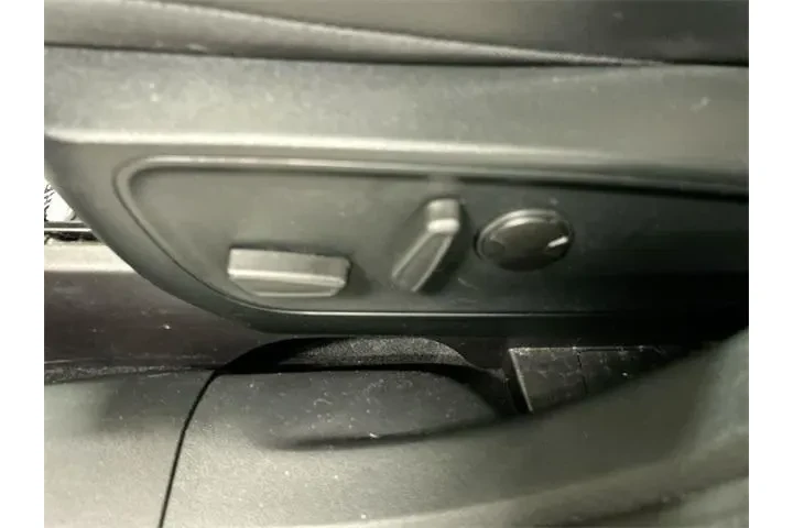 $19991 : Ford Escape 2020 AWD Titaniu image 10