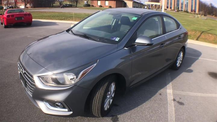 $16400 : PRE-OWNED  HYUNDAI ACCENT SEL image 5