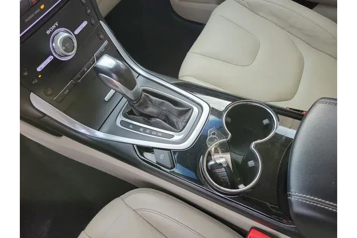 $14000 : Ford Edge 2018 Titanium 4dr image 8