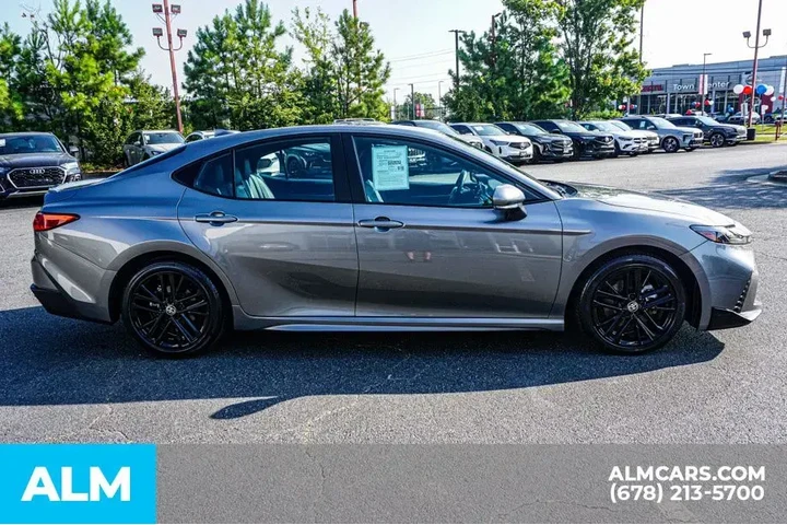 $26920 : Toyota Camry 2025 SE 4dr Sed image 9