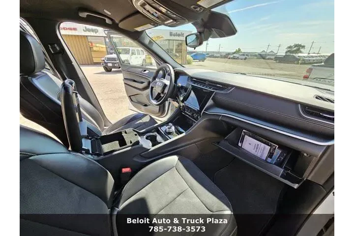 $33987 : Jeep Grand Cherokee L 2024 4 image 10