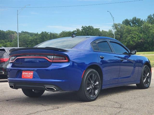 $20990 : 2020 Charger SXT image 8