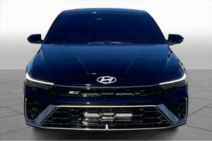 $26377 : Hyundai ELANTRA 2025 N Line image 4