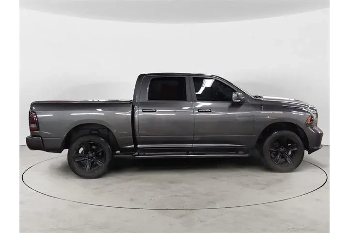 $31288 : Ram 1500 2018 4x4 Sport 4dr image 6