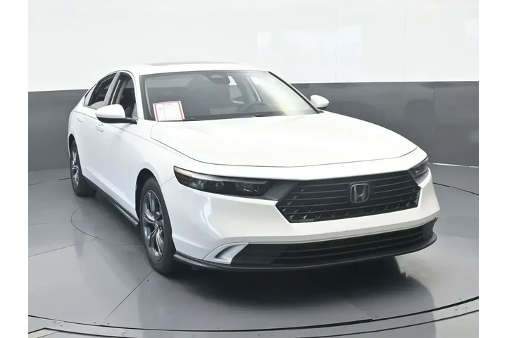 $21991 : Honda Accord 2023 EX 4dr Sed image 9