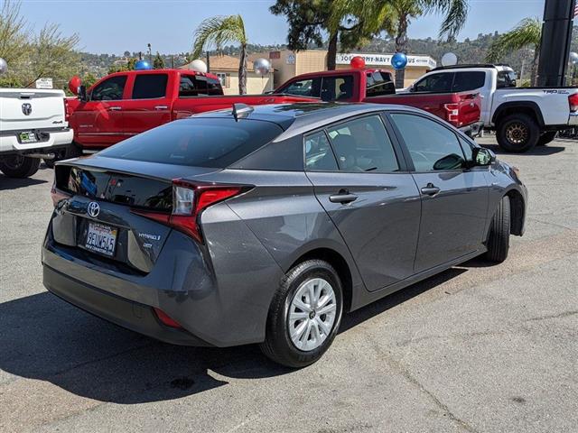 $20995 : 2022 Prius image 8