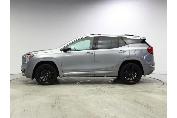 $32998 : GMC Terrain 2024 AWD Denali image 3