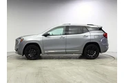 $32998 : GMC Terrain 2024 AWD Denali thumbnail
