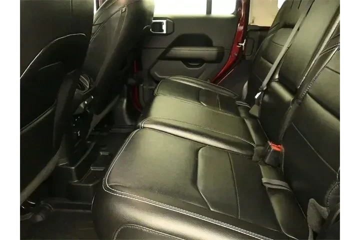 $28549 : Jeep Wrangler Unlimited 2021 image 10