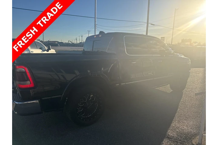 $39285 : Ram 1500 2021 4x4 Limited 4d image 5