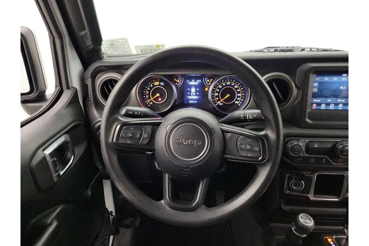 $26998 : Jeep Wrangler 2023 4x4 Sport image 10