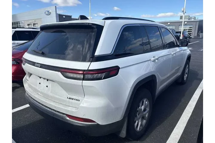 $32990 : Jeep Grand Cherokee 2023 4x4 image 2