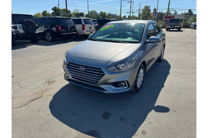 $15980 : 2022 Accent SEL Sedan IVT image 6