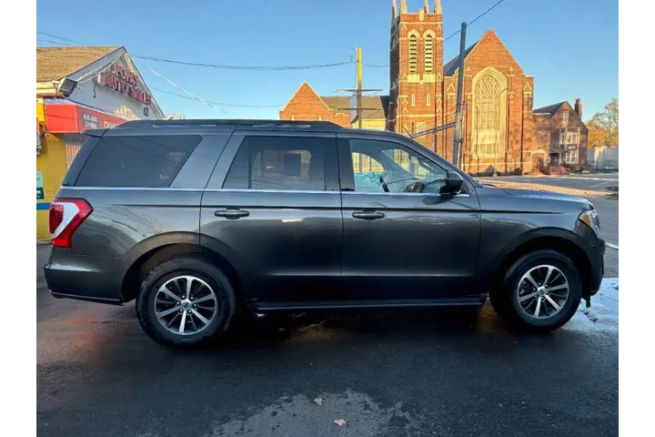 $31995 : 2020 Expedition XLT image 9