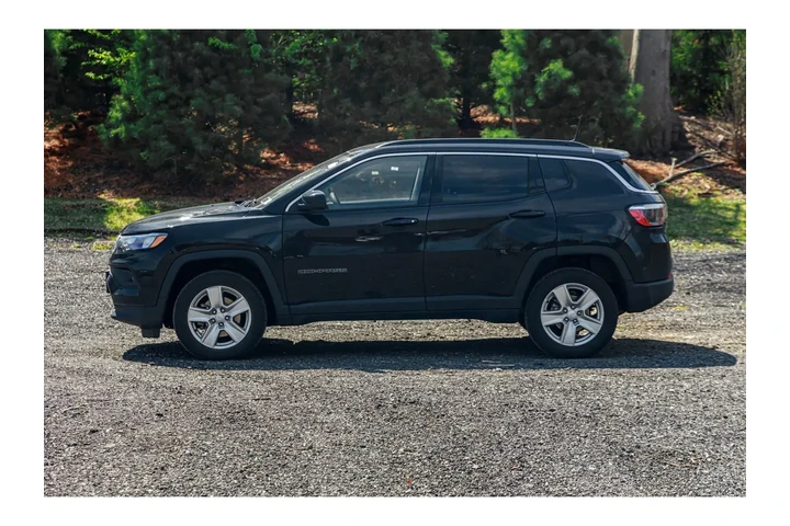 $17795 : Jeep Compass 2022 4x4 Latitu image 4