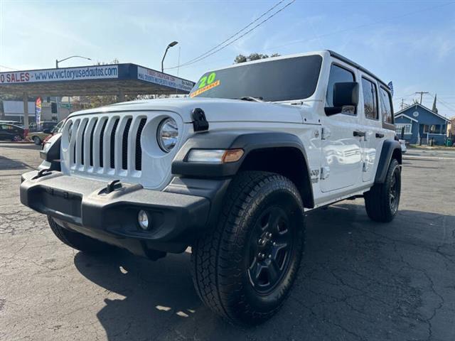 2020 Wrangler Unlimited Sport image 3