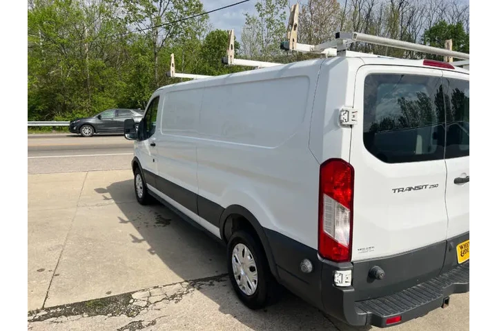 $12500 : 2016 Transit 250 image 8