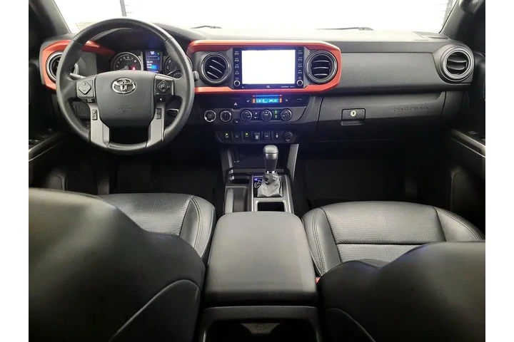 $37998 : Toyota Tacoma 2020 4x4 TRD S image 9