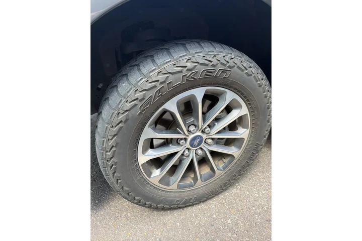 $20900 : Ford F-150 2018 4x2 Lariat 4 image 10