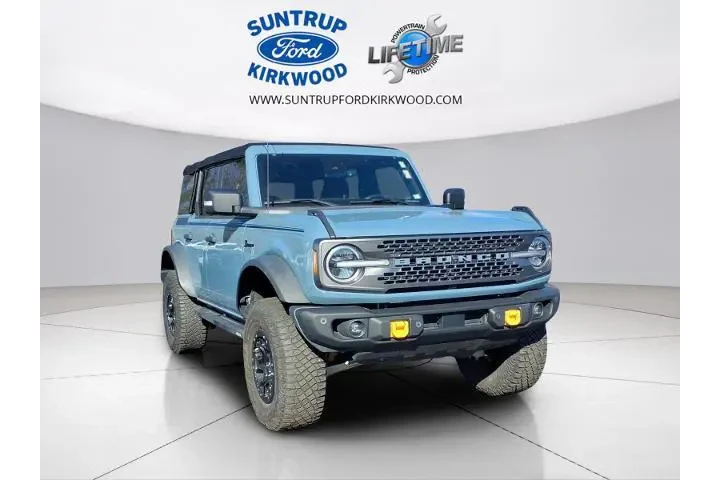 $39999 : Ford Bronco 2022 4x4 Base Ad image 1