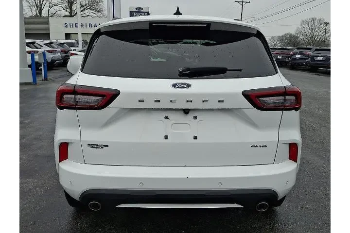 $26861 : Ford Escape 2023 AWD ST-Line image 5