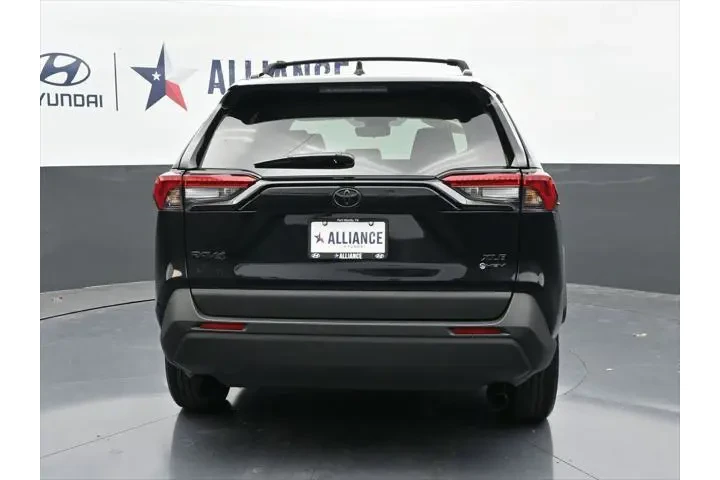 $34024 : Toyota RAV4 Hybrid 2025 AWD image 6