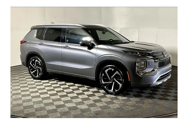 $26525 : Mitsubishi Outlander 2022 AW image 2