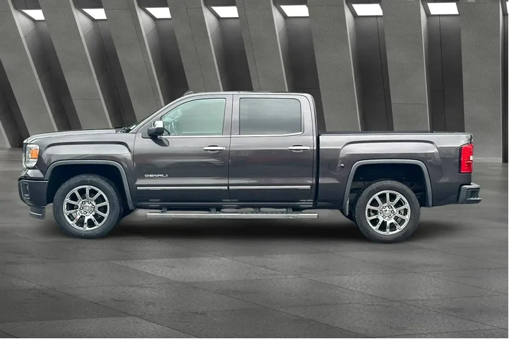 $25500 : GMC Sierra 1500 2014 4x4 Den image 8