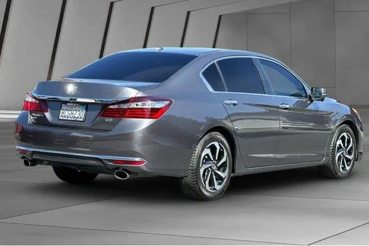 $18500 : Honda Accord 2017 EX-L V6 4d image 4
