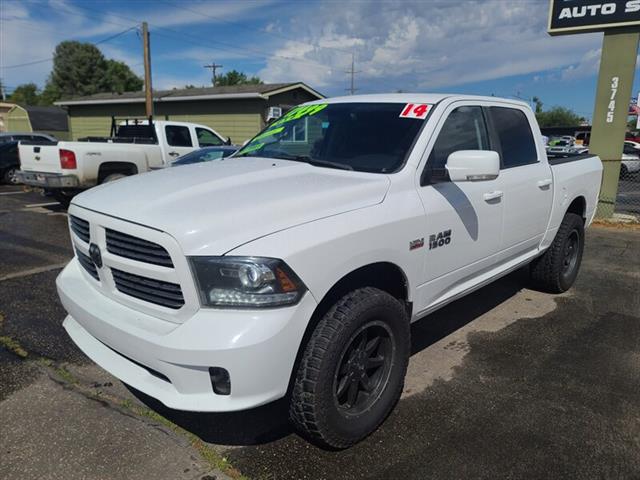 $17499 : 2014 RAM 1500 Sport Truck image 3