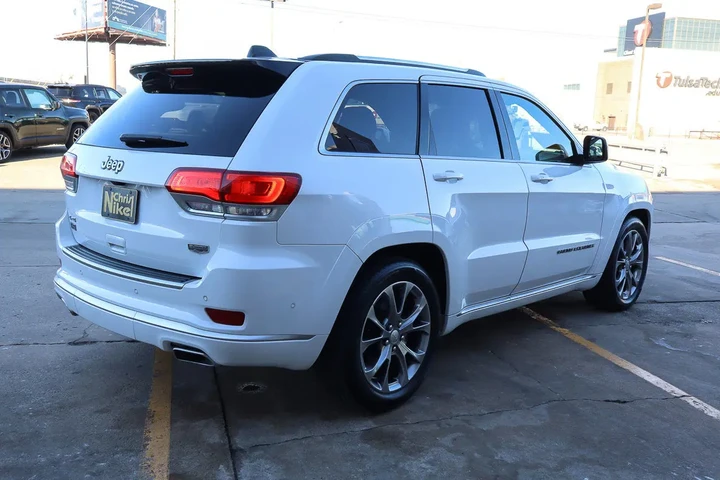 $33488 : 2021 Grand Cherokee Summit 4x4 image 5