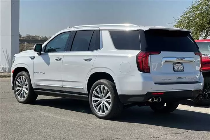 $65750 : Yukon Denali image 7