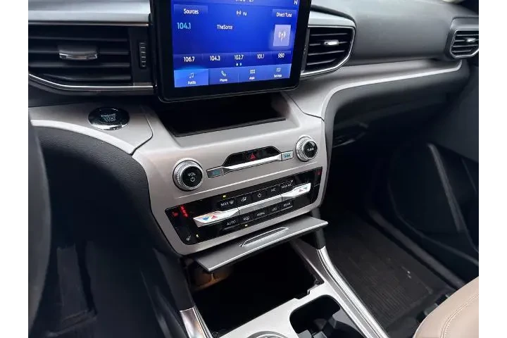 $35229 : Ford Explorer 2023 AWD XLT 4 image 9